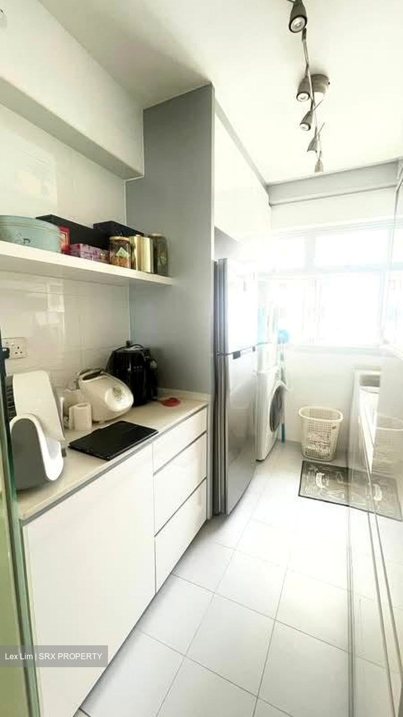 Sumang Walk (Punggol),  #597723361